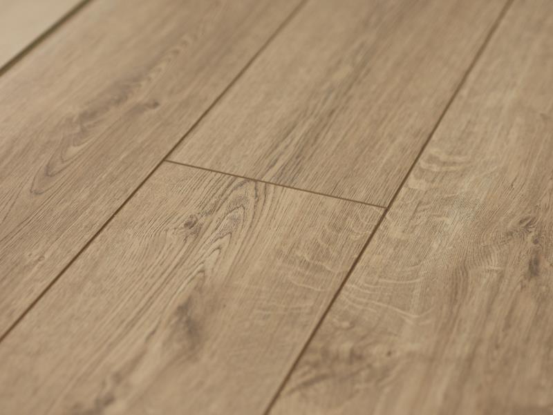 Ламинат "Ламинели" Дуб Состаренный (1382*195*8 мм) — купить в Твери