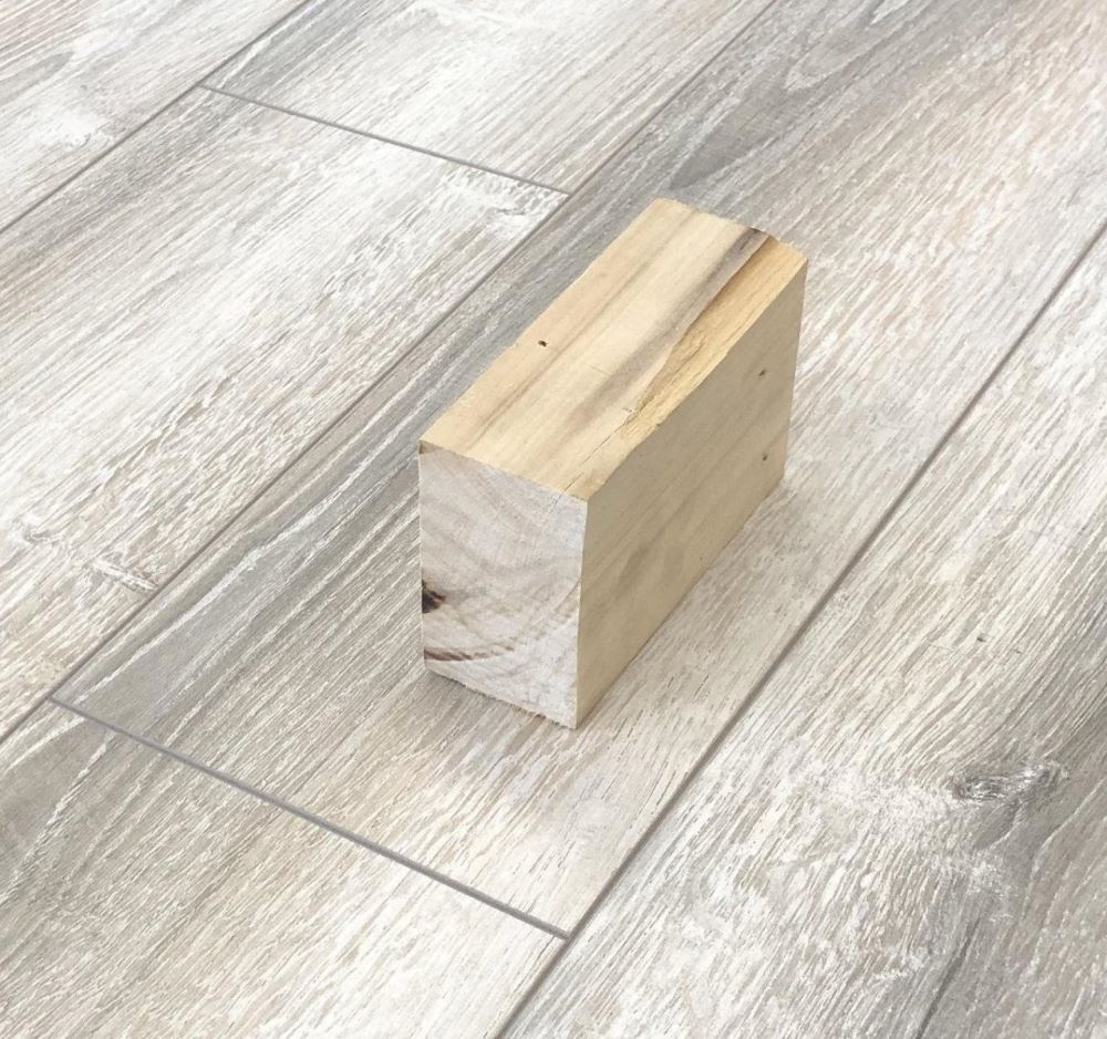 Ламинат "SunFloor" 8/33 4NV Сосна Тахо 52 (1380*159*8 мм) — купить в Твери