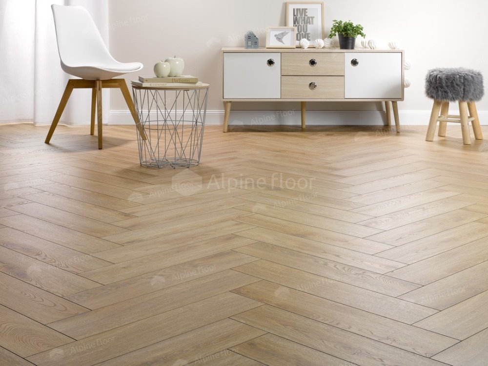 Ламинат "Homflor" Herringbone 12 BR Praline (644*143*12 мм) — купить в Твери